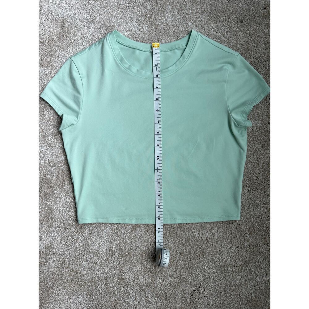 ALO Yoga Alosoft Crop Finesse Short Sleeve Top M - Picture 4 of 6